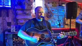 621826619_1490092803118521_4311016804117047738_n